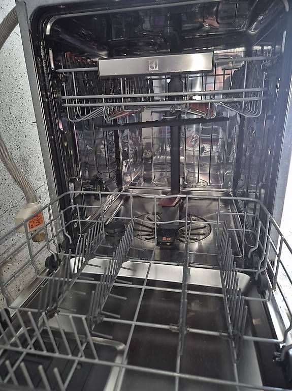 Electrolux Lavastoviglie: Geschirrspüler Elektrolux – Usato da Münchenstein venduto da last-minute- 3