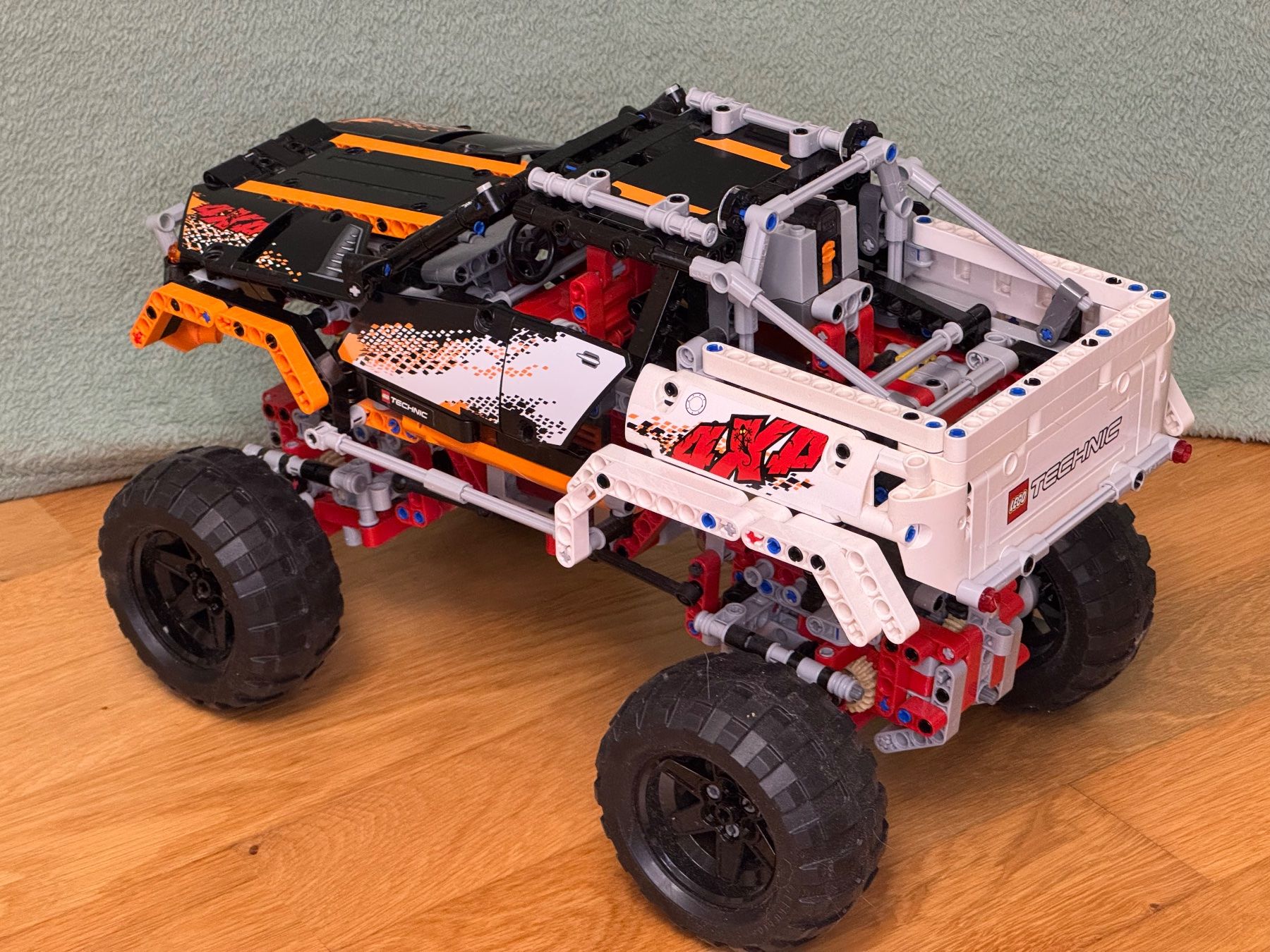 Lego Kit di costruzioni: LEGO Technic 9398 – 4x4 Crawler – Usato da Sevelen venduto da JanosHanol 4