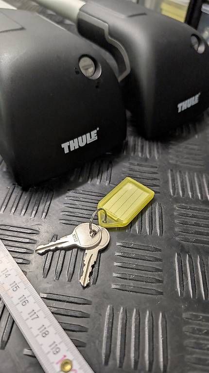 Dachträger: Thule Wingbar Edge 9595B Dachträger – Gebraucht aus Felsberg von EmanuSkai