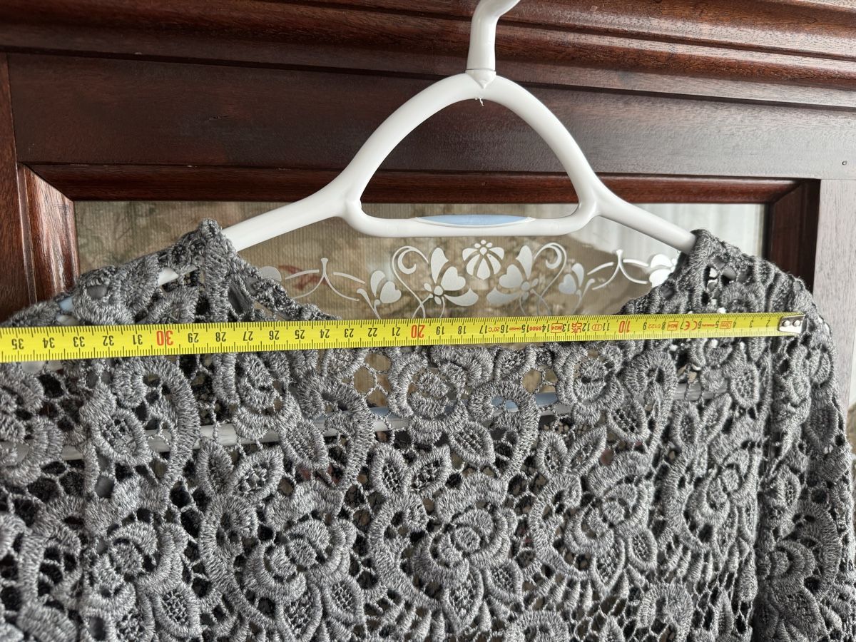 Vestiti: Spitzenkleid  – Usato da Obfelden venduto da cesarina10 6