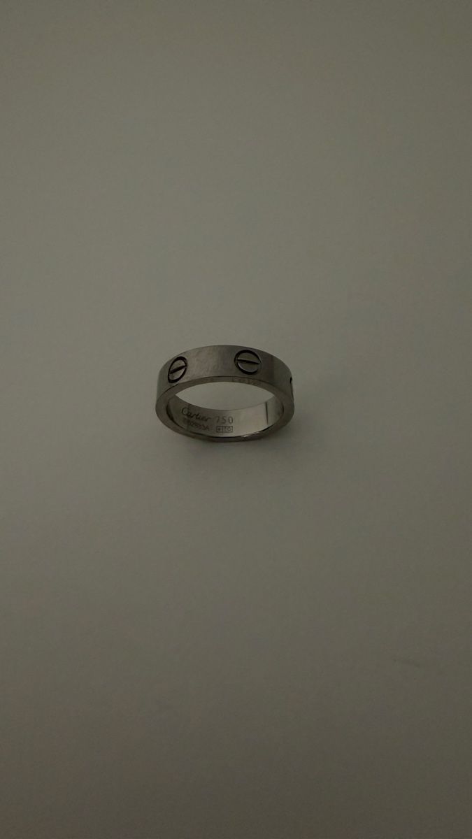 Anelli: Bague argentée taille 59 – Nuovo (secondo la descrizione) da Vevey venduto da diogodasilva_