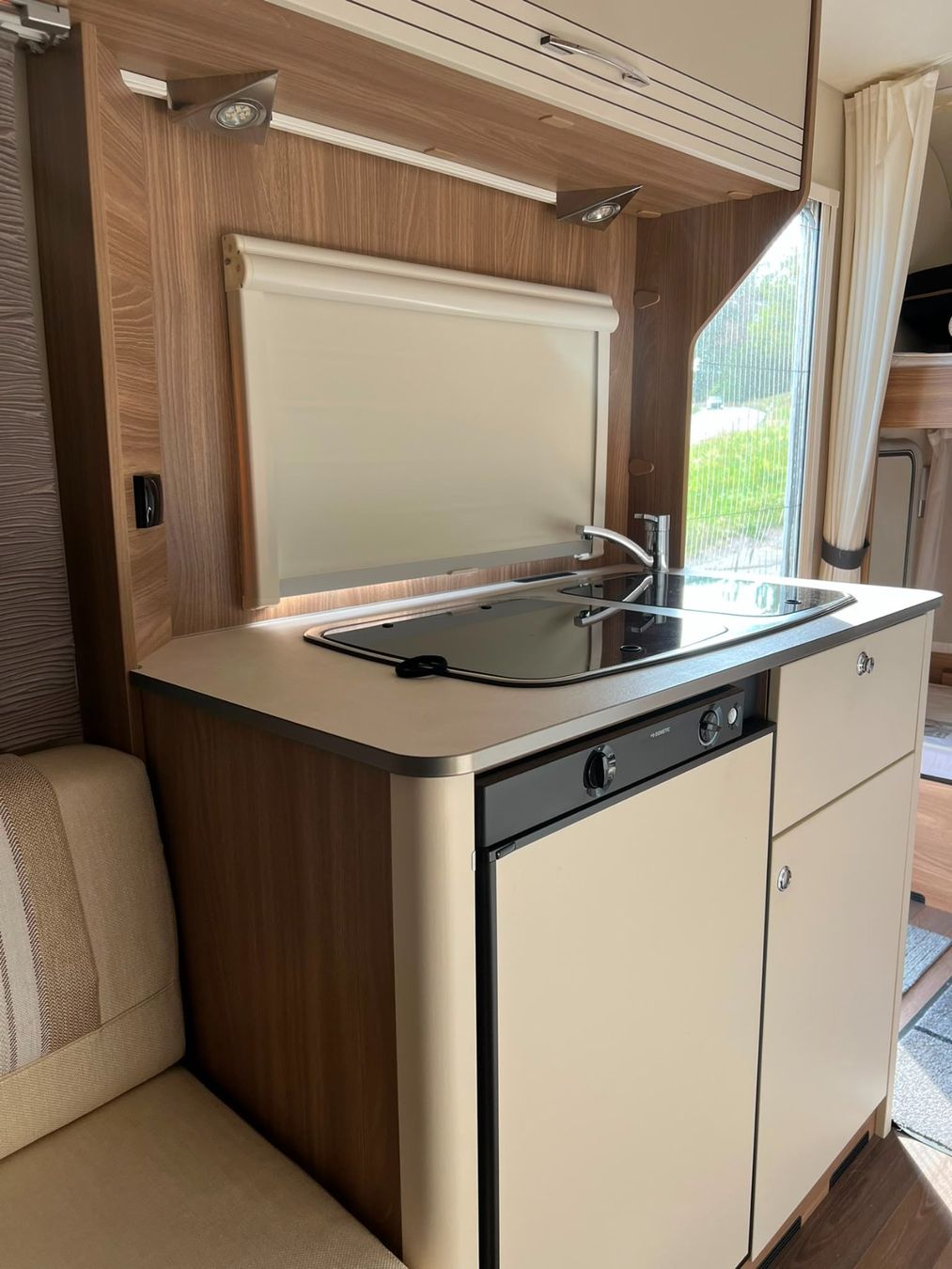 Rimorchi: Wohnwagen Bürstner Premio Life – Usato da Tafers venduto da and_9qnb 7