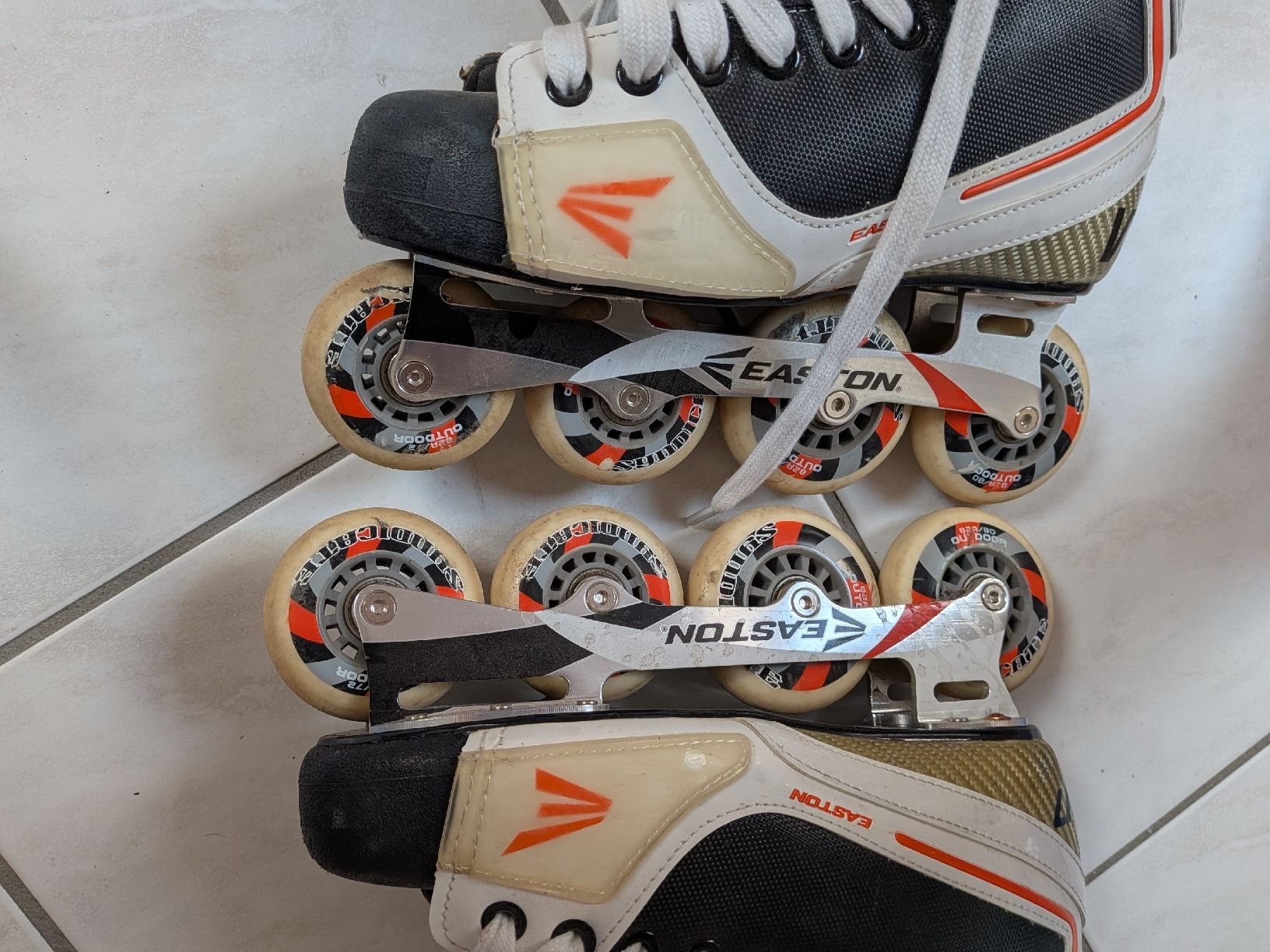 Easton Pattini in linea & Pattini a rotelle: Easton Inline-Hockeyskates Grösse 42 – Usato da Schmitten FR venduto da stremaz 1