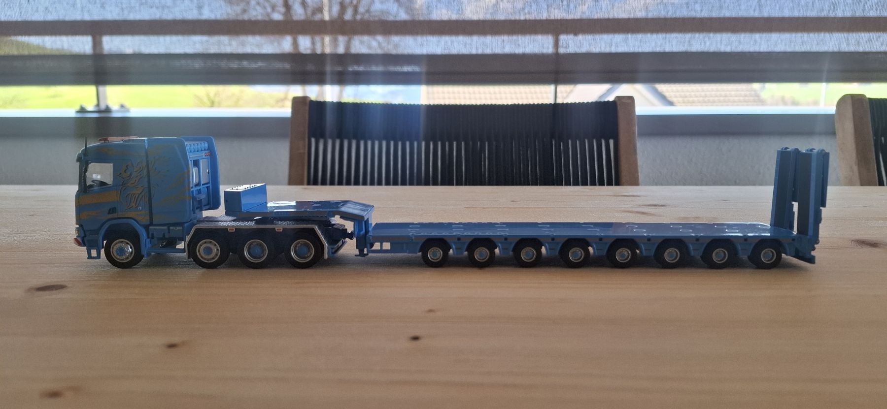 Modellbausätze & Standmodelle: Scania 650v8 mit Auflieger 1:64 – Neu und originalverpackt aus Ebnet von rafaelc17 8