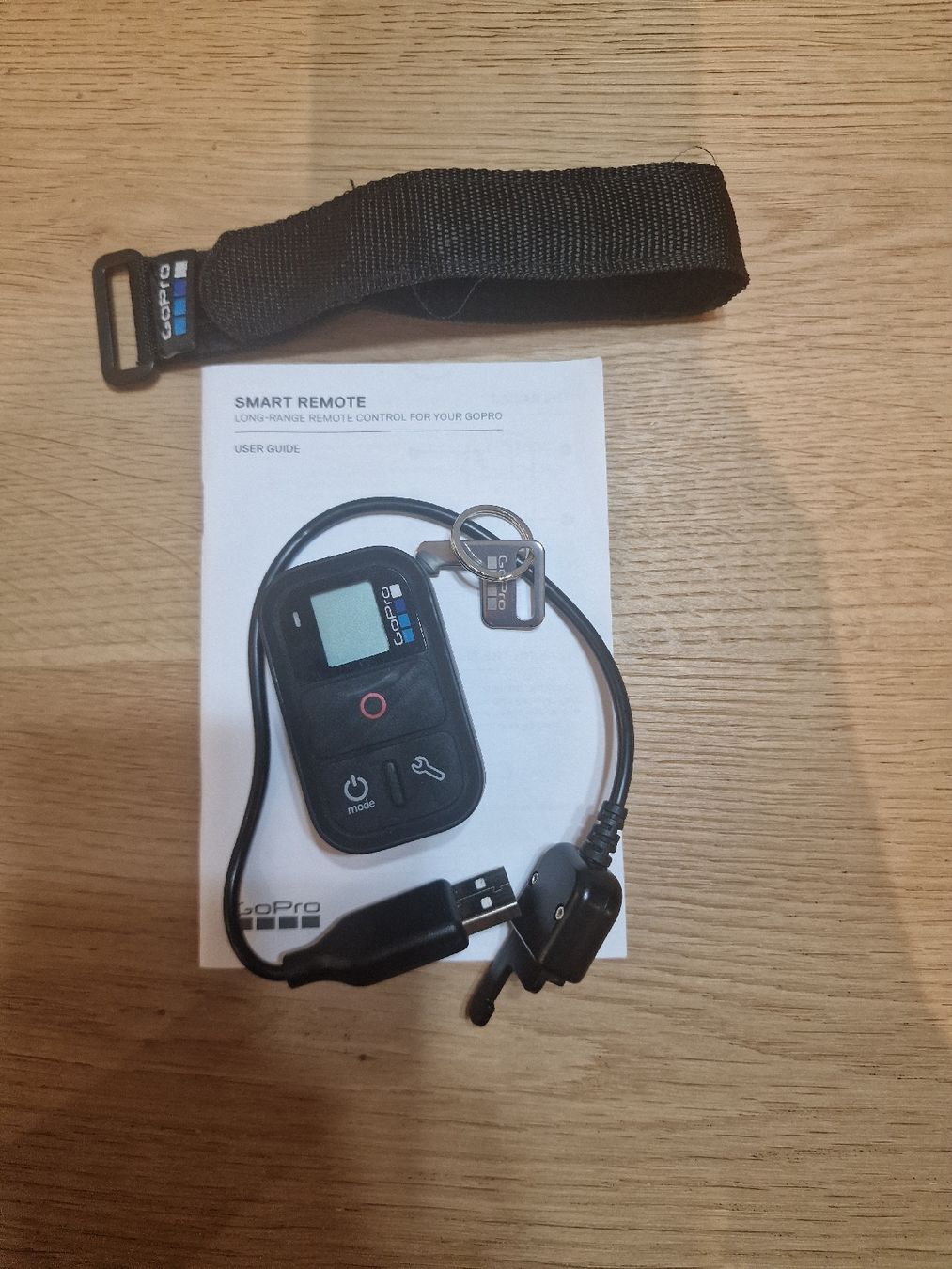 Gopro Action Cam: GoPro Smart Remote, gebraucht – Usato da Lupfig venduto da Kelly2 1