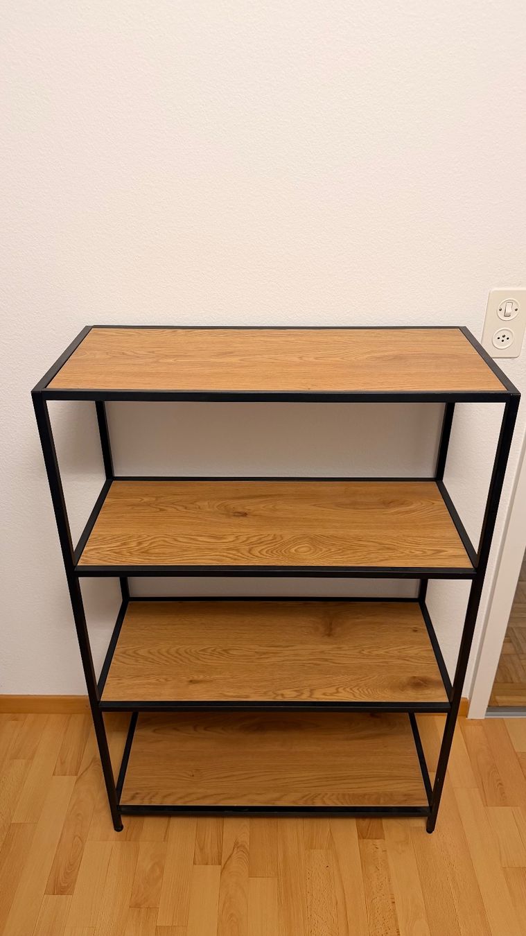 Scaffali: Leichtes Metallregal mit Holzplatten – Usato da Dübendorf venduto da ioa_8lzt