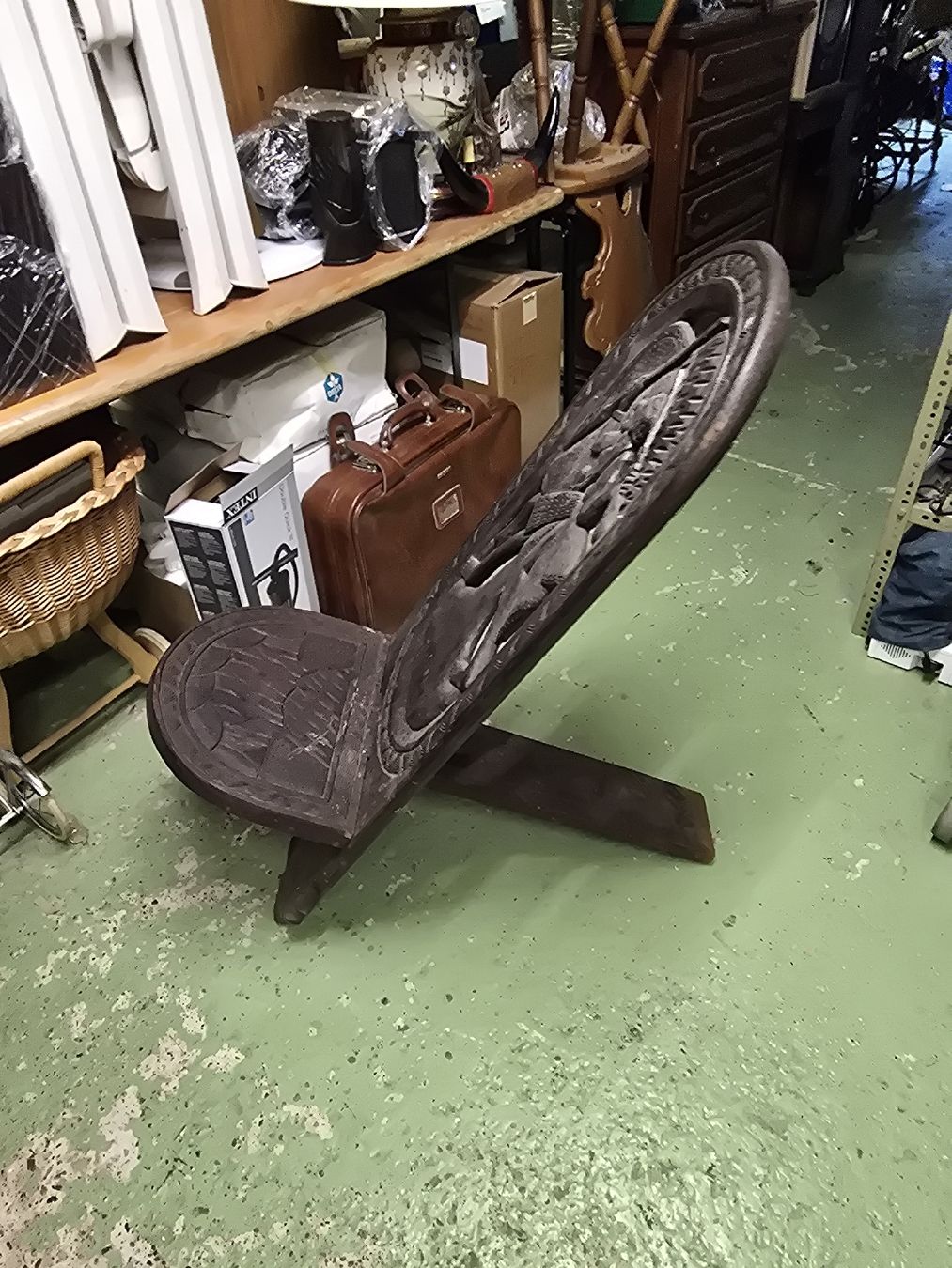 Chaises: Grosser authentischer Afrikanischer Klappstuhl – D'occasion à Rorschach par TimelessTrading 2