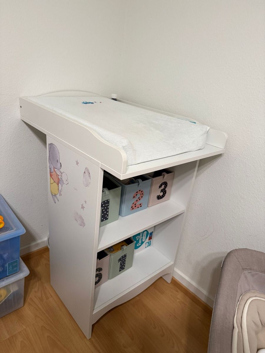 Ikea Wickeltisch & Zubehör: Wickeltisch – Neu (gemäss Beschreibung) aus Anglikon von fg.gabi