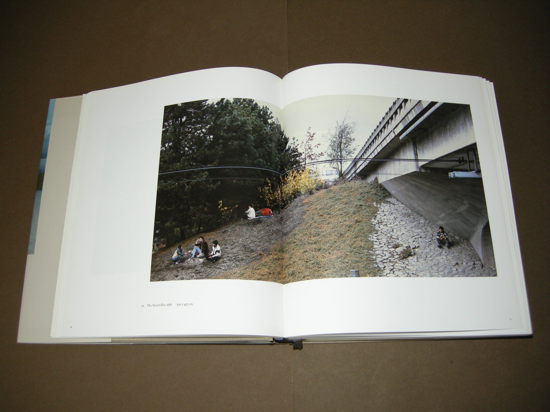 Bücher: Jeff Wall - Catalogue Raisonné 1978 - 2004 / Rares Buch – Gebraucht aus Aarau von Pearlz 2