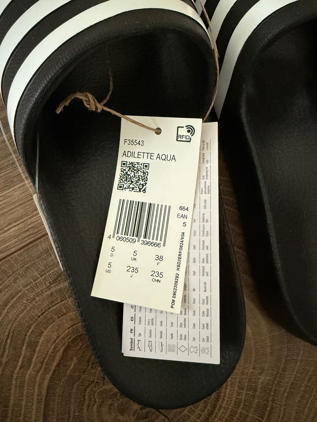 Adidas Chaussures femmes: Adilette Aqua – Neuf avec emballage d'origine à Thun par mar_lx2p 3