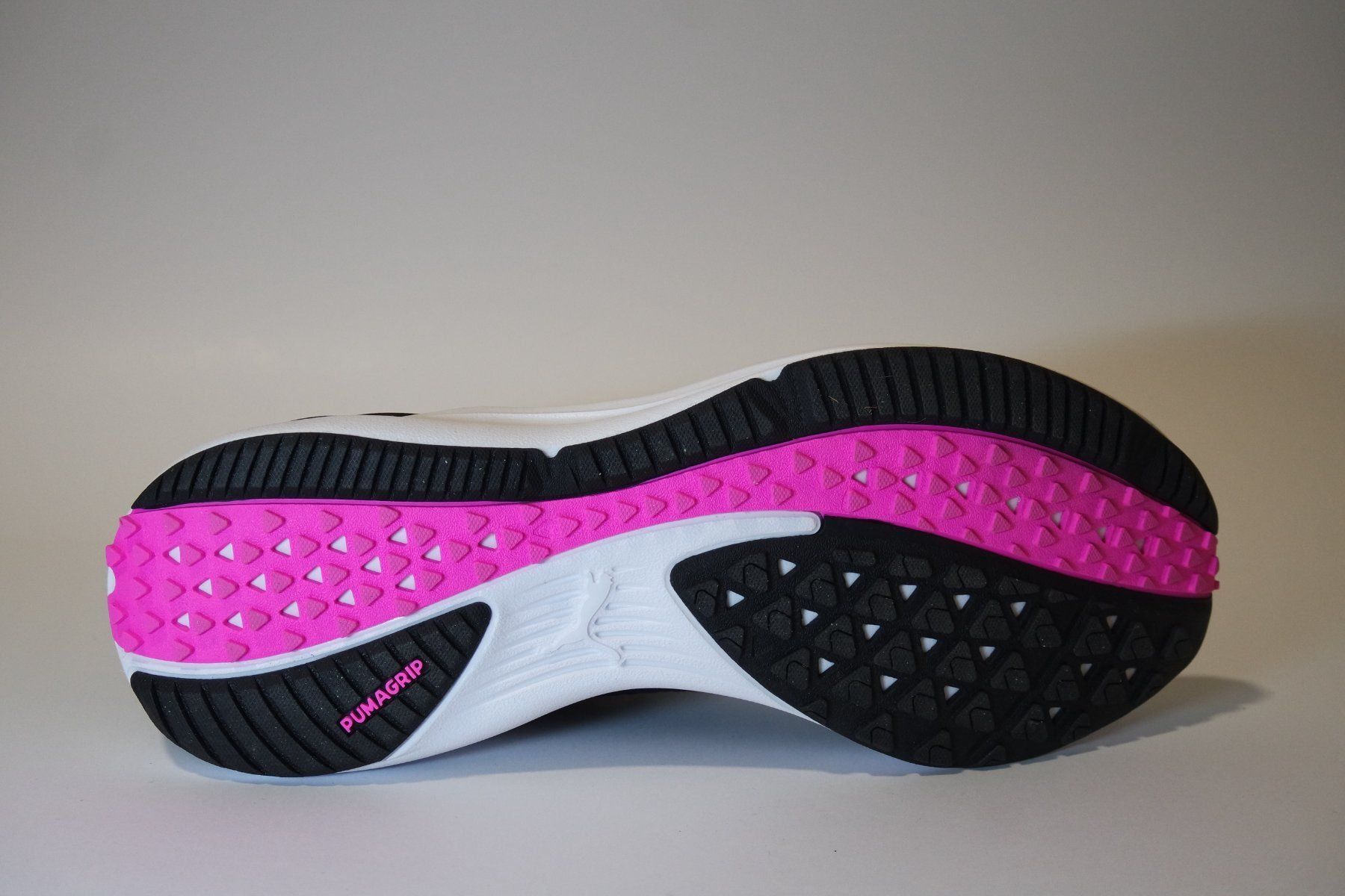 Puma Scarpe da donna: Puma Electrify Laufschuhe Damen, Größe 40.5 – Nuovo e nell'imballaggio originale da Genève venduto da Pandi_Panda 1