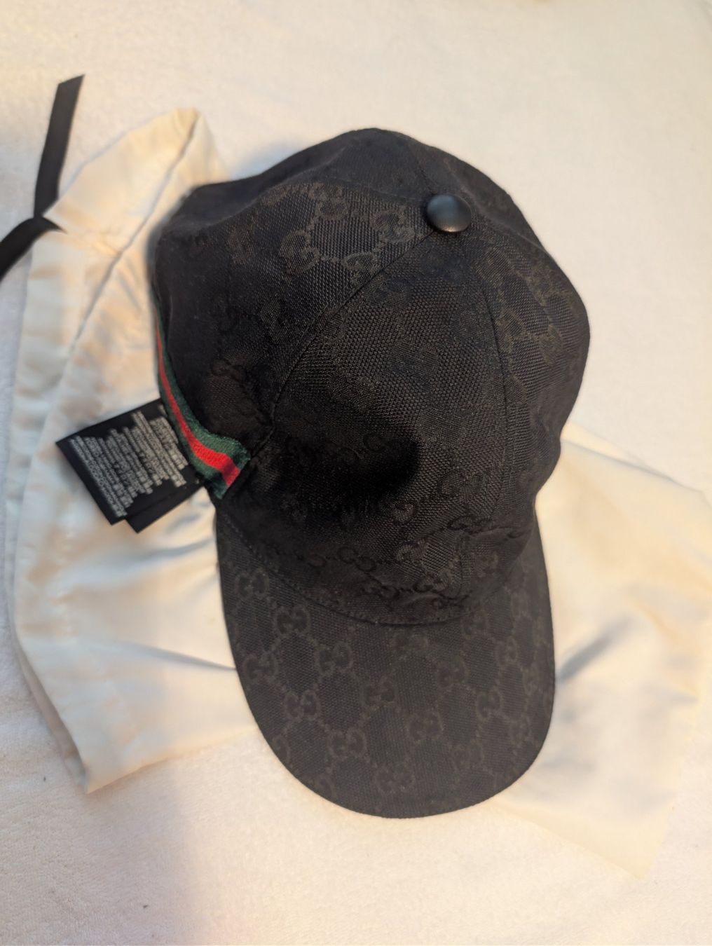Gucci Copricapi, berretti & cappellini: Orginale Gucci Kappe mit Quittung Grösse M – Nuovo e nell'imballaggio originale da Zug venduto da Nick.Egeter