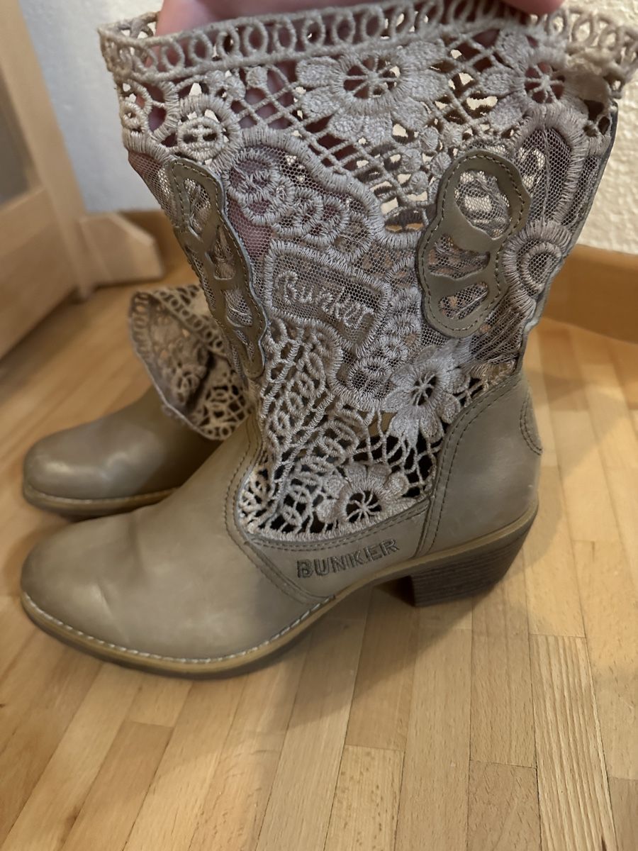 Scarpe da donna: Schicke Bunker Stiefel mit Spitze Gr. 37 – Usato da Wittenbach venduto da mio_l5mr 1