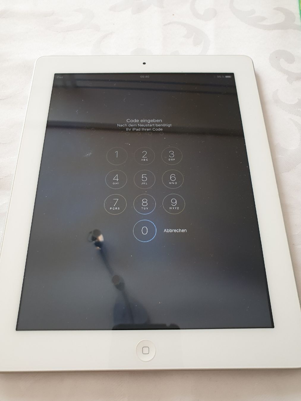 Apple Tablet PC: Apple iPad 2, 16GB, Wi-Fi Bildschirm sperre – Difettoso da Ittigen venduto da Ziok187 1