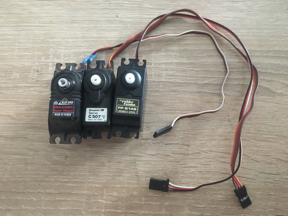 Ricambi E Accessori Per Modellini Radiocomandati Servo Y Cavo JR Graupner Futaba 0,34mm² - Foto 2