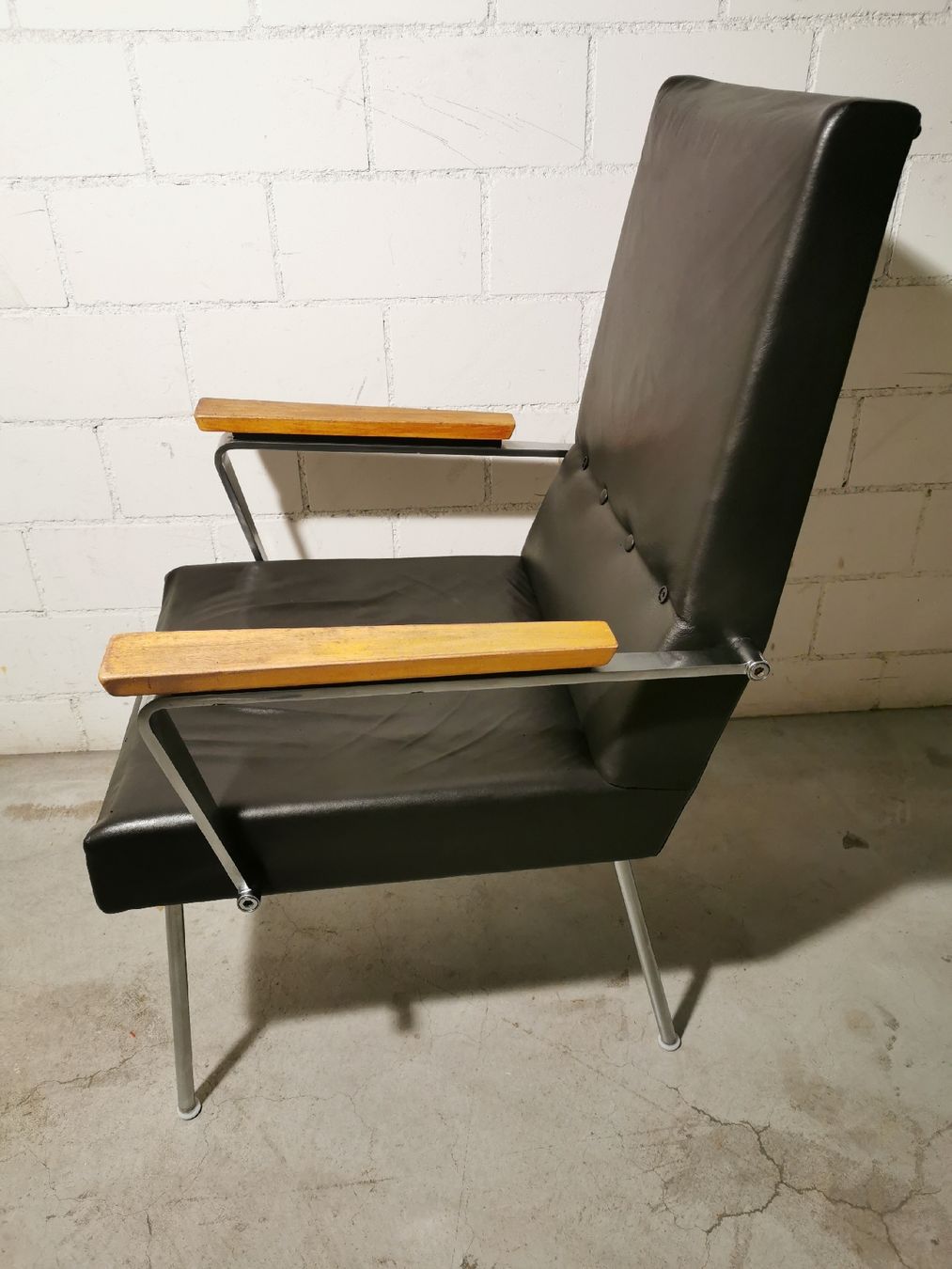 Sedie: stuhl vintage leder design – Usato da Winterthur venduto da style-and-design.zrh 3