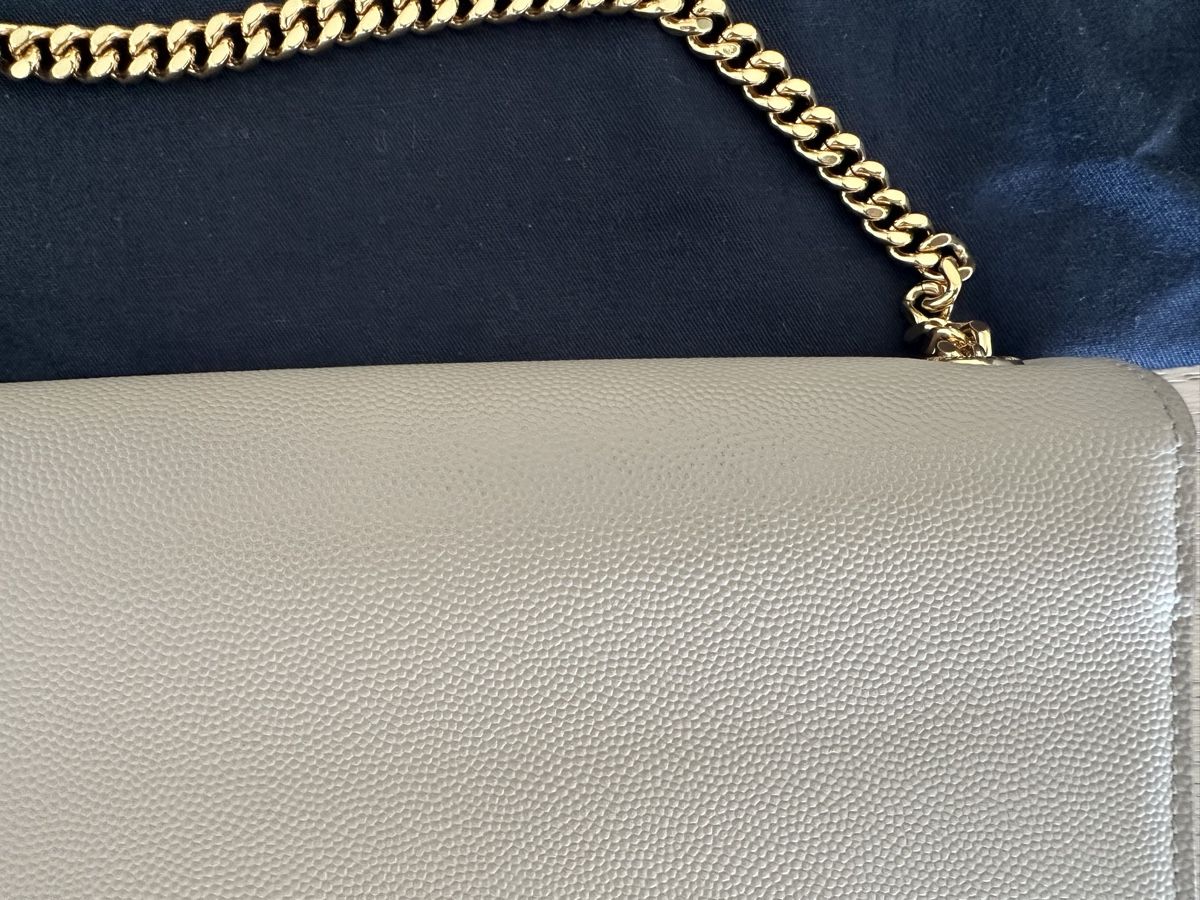 Saint Laurent Taschen für Damen: Saint Laurent Kate Medium In Grain De Poudre Embossed – Neu (gemäss Beschreibung) aus Kemptthal von isable 5