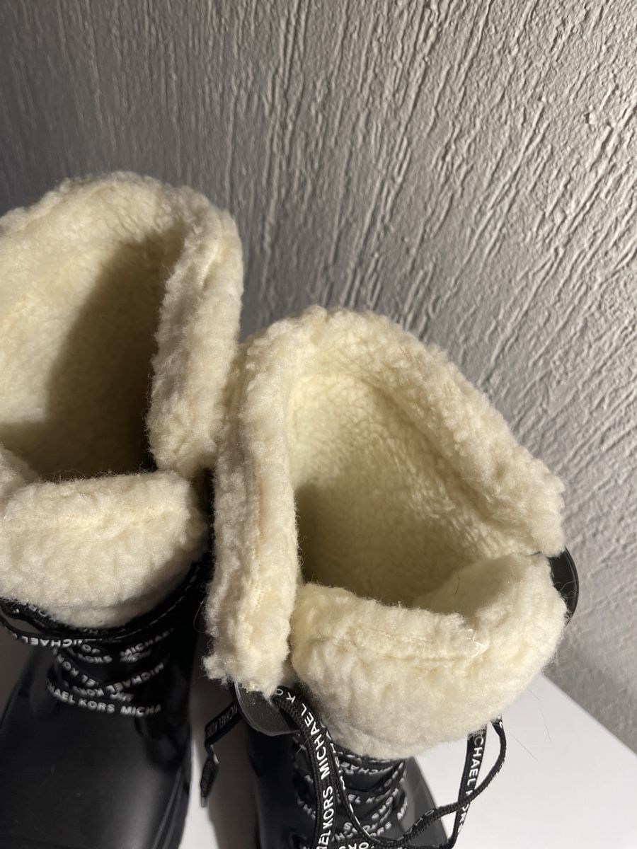 Michael Kors Damenschuhe: Michael Kors Winterschuh – Neu (gemäss Beschreibung) aus Schlieren von Flamingo_blume 2