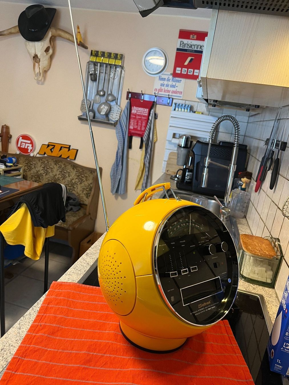 Weltron Radios: WELTRON Model 2001 – Gebraucht aus Menziken von Hotdevil1 2