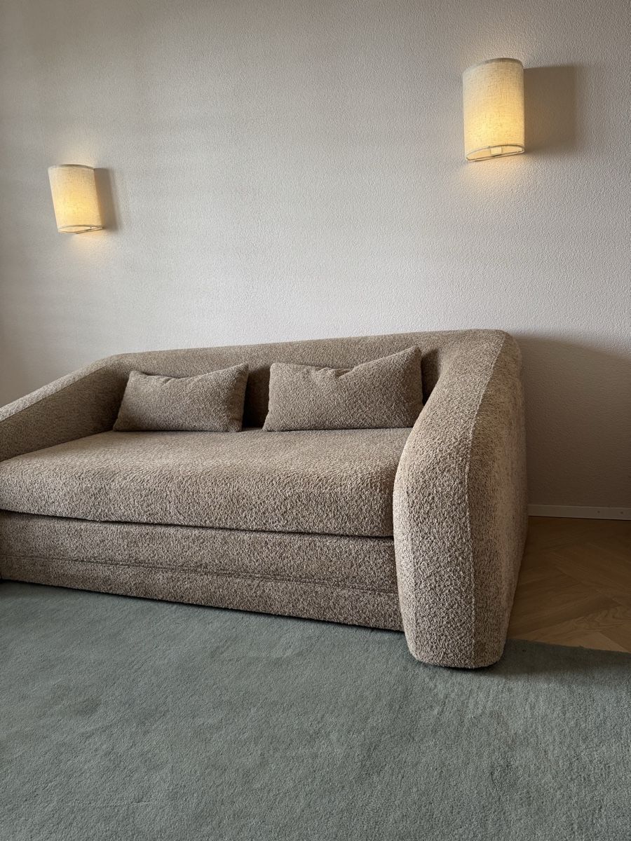 Westwing Sofas: Westwing sofa-bed  beige teddy bouclé – Gebraucht aus Küsnacht ZH von ond_6zvv 3