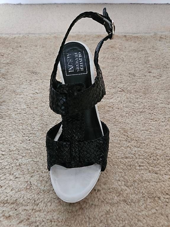Damenschuhe: Sandales Ausoni noir et blanc – Gebraucht aus lausanne von josianemuller 1