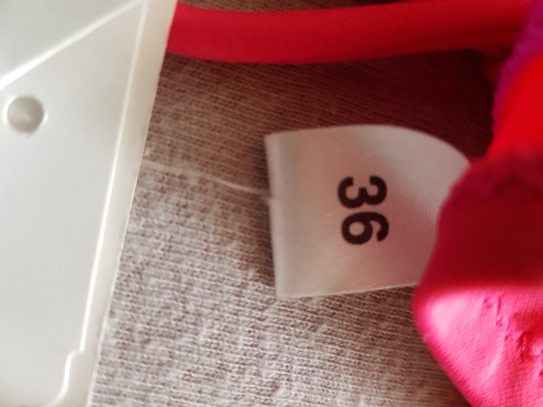 Top: Adidas Bikini top Neu Gr:36 – Nuovo e nell'imballaggio originale da Morens FR venduto da Kiscica 7