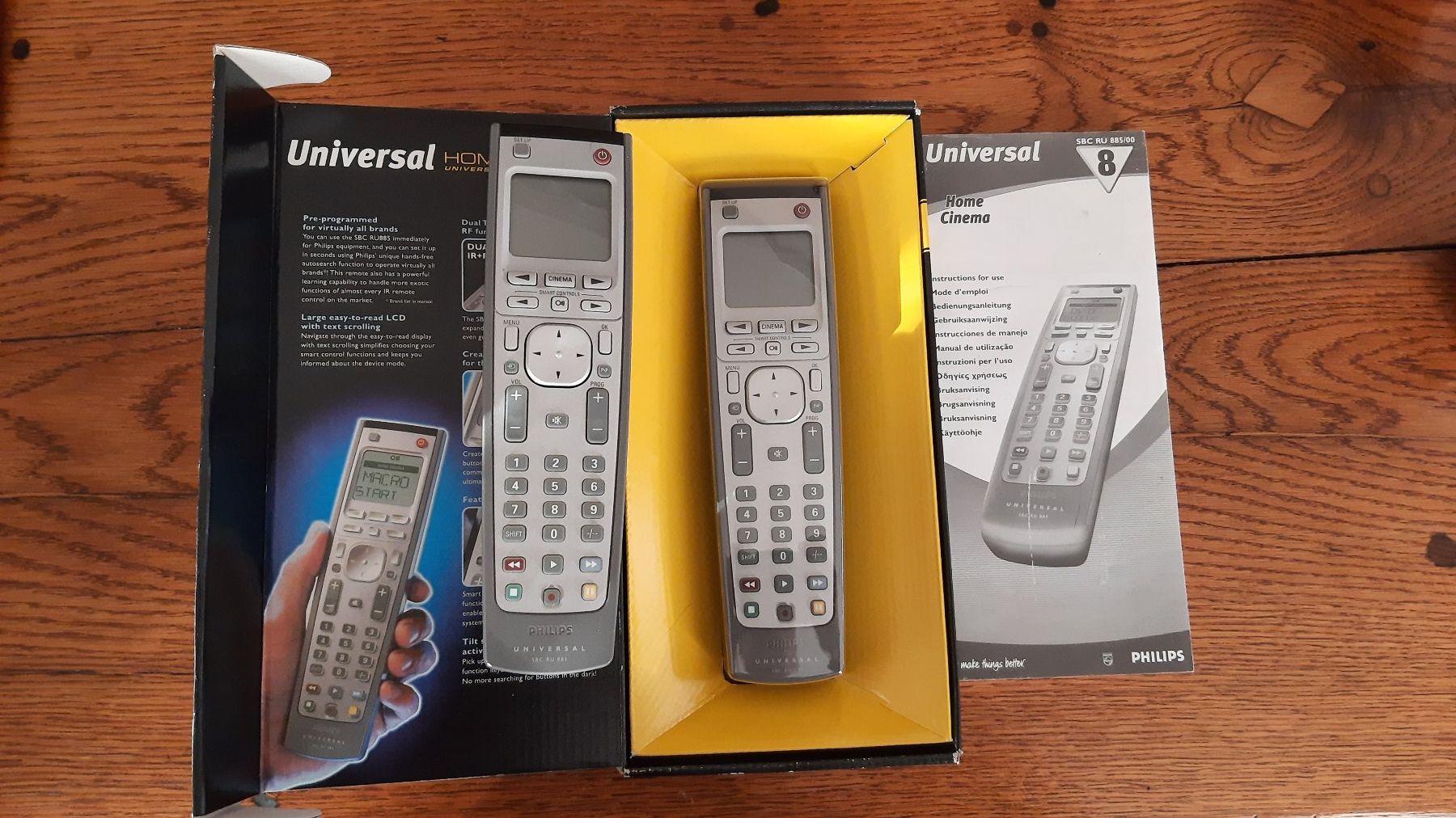 Philips Telecomandi: lot de 2 télécommandes universelles – Nuovo (secondo la descrizione) da Attalens venduto da Gmsa68 1