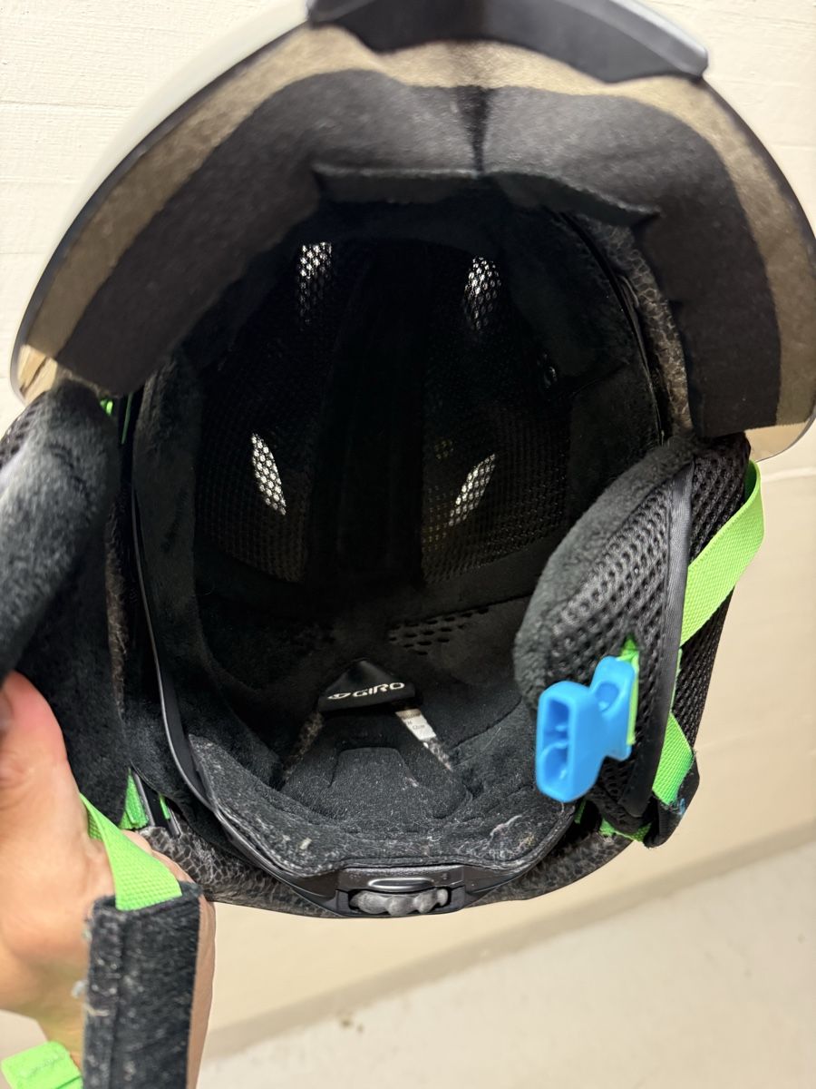 Giro Helme: Skihelm GIRO BUZZ MIPS – Gebraucht aus Zürich von mlg12341234 3
