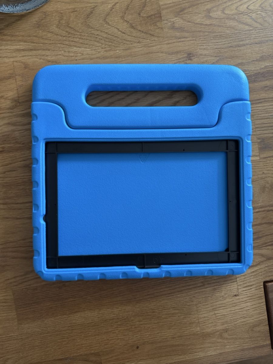 Samsung Covers & Borse: Samsung Galaxy Tab A9+ Kinderhülle - Neu ! – Nuovo e nell'imballaggio originale da Therwil venduto da Schneefra1 1