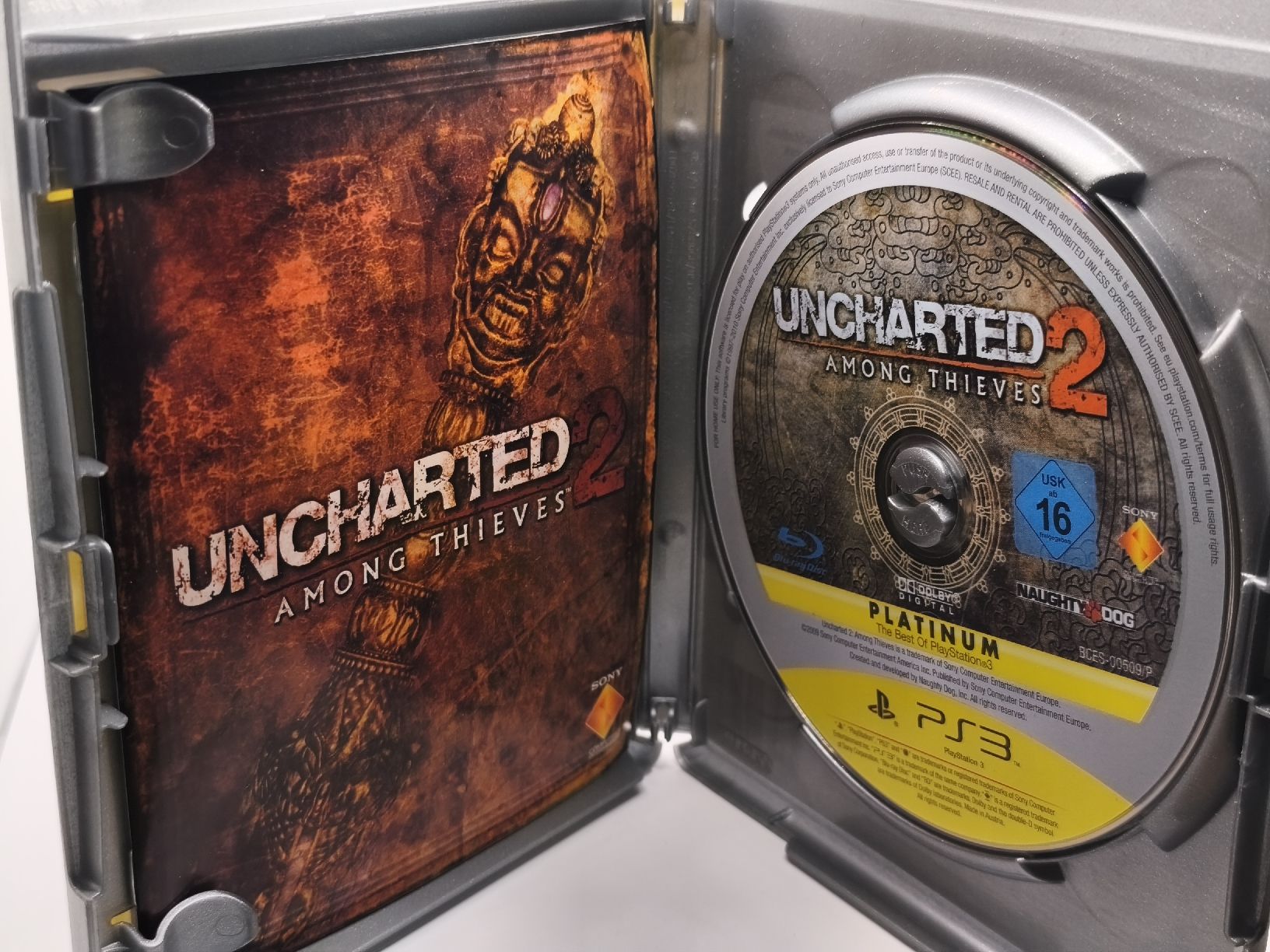 Sony Spiele: Jeu PS3 Uncharted 2 Among Thieves Platinum Version francaise – Gebraucht aus Conthey von Th3gr4yf0x