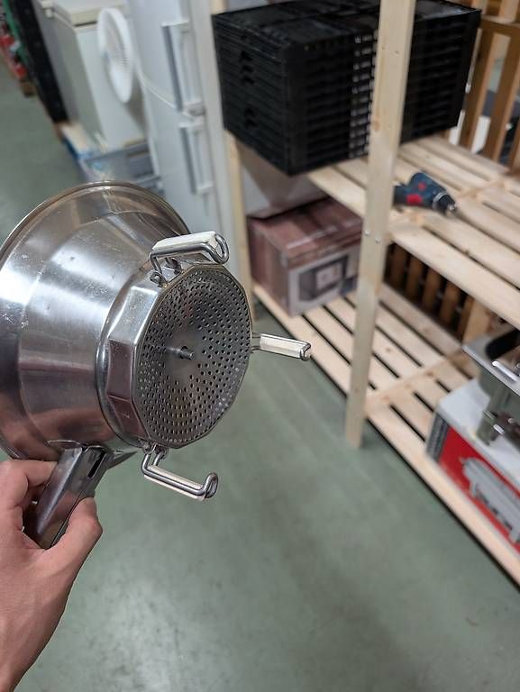 Elettrodomestici da cucina: Passiermühle - Mechanisch, Zeitlos, Robust – Usato da Zürich venduto da IT_CAT