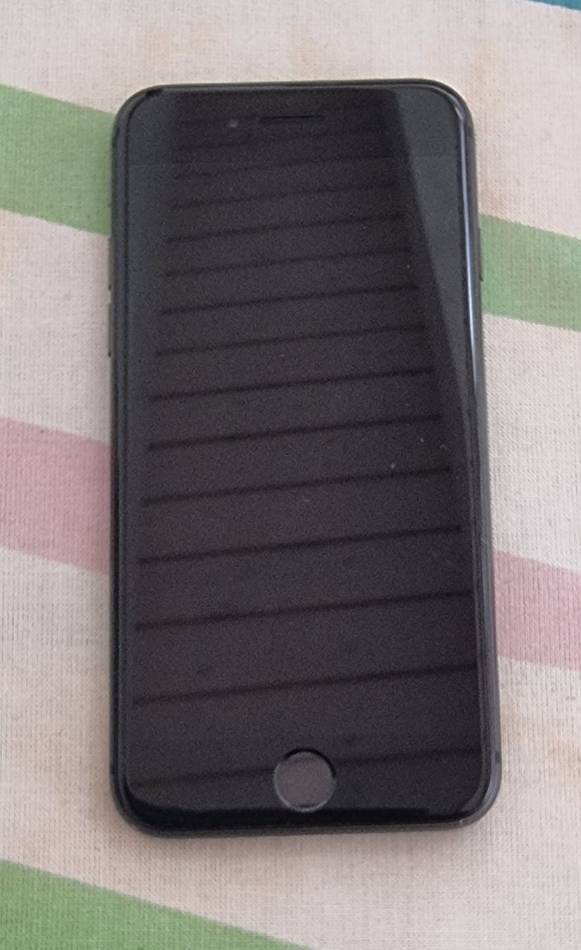Apple Handys / Smartphones: iPhone 8 schwarz Sehr guter Zustand – Gebraucht aus Oberburg von Audi-Q5 4