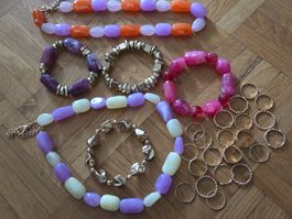 Lot de bijoux fantaisie colliers bracelets bagues dorées☆☆☆☆