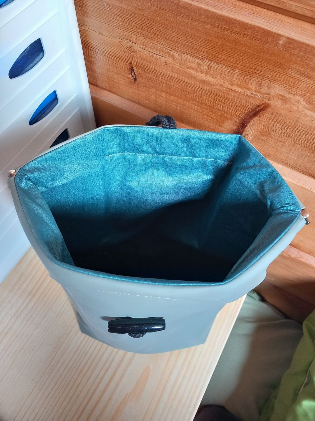 Kosmetikkoffer: Praktisches Necessaire / Allzweckbeutel – Neu (gemäss Beschreibung) aus Einsiedeln von David.11 3