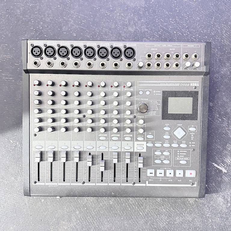 Korg Registratori: KORG D888 | Digital Recording Studio | Microphon | Kabel – Usato da balzers venduto da ..m
