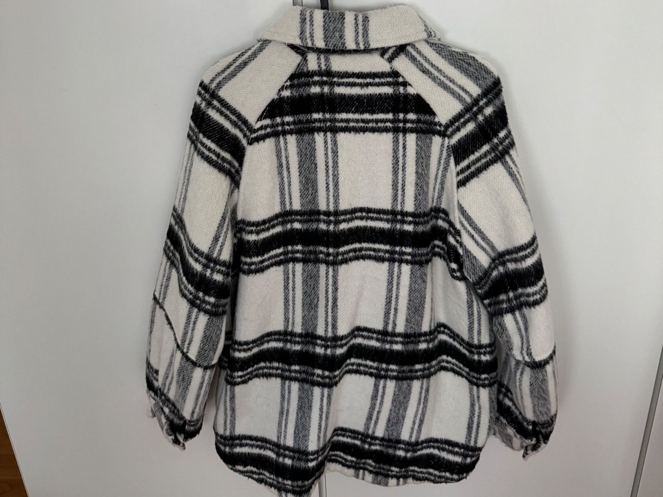 Fishbone Vestes: karrierte Jacke – D'occasion à Rüfenacht BE par NE_ 1