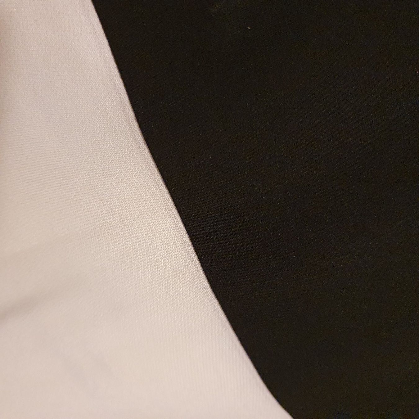 Vestiti: Robe élégante noire et blanche, MNG, taille M – Nuovo (secondo la descrizione) da Lausanne venduto da Af2016 3