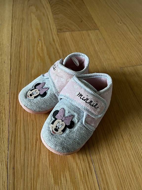 Scarpe per ragazze: Hausschuh Gr. 20 – Usato da Balgach venduto da RianaT