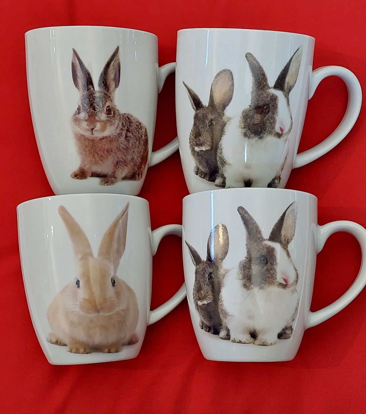 Migros Tassen: 4 Tassen mit Hasen-Aufdruck – Gebraucht aus Uitikon Waldegg von Smeragol