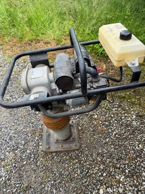 Honda Tutte le macchine: Grabenstampfer – Usato da Horgen venduto da Zsgg 2
