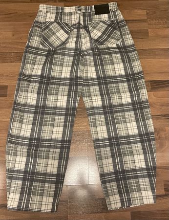 Pantaloni Bershka a quadri,taglia 44 primavera/estate 
