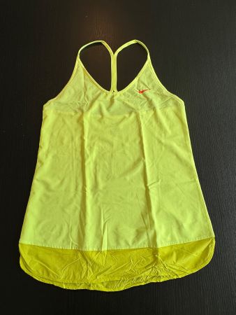 Neongelbes Tenniskleid von Nike, Grösse M