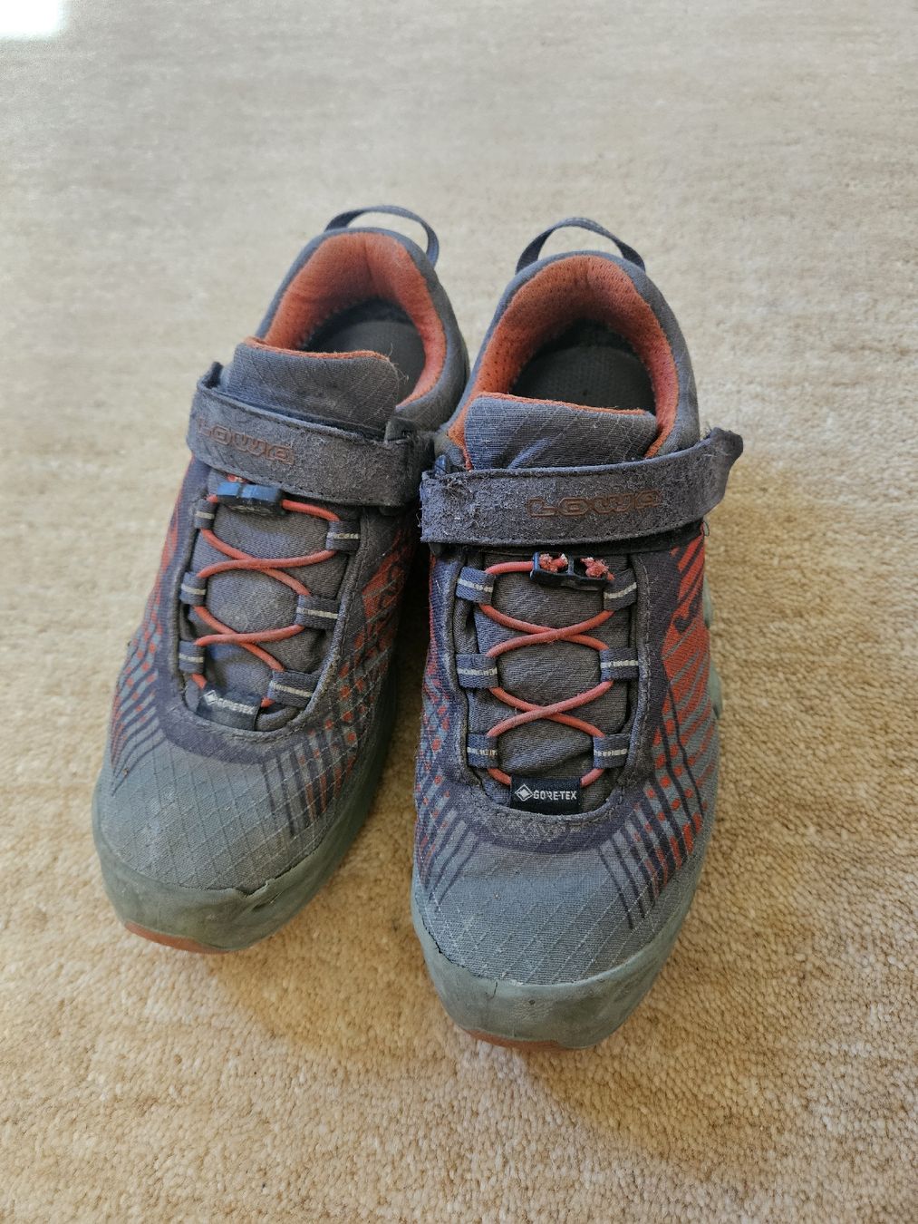 Lowa Schuhe für Jungen: Lowa Merger Goretex Gr. 35 – Gebraucht aus Arlesheim von Flohmi_A_Z 1