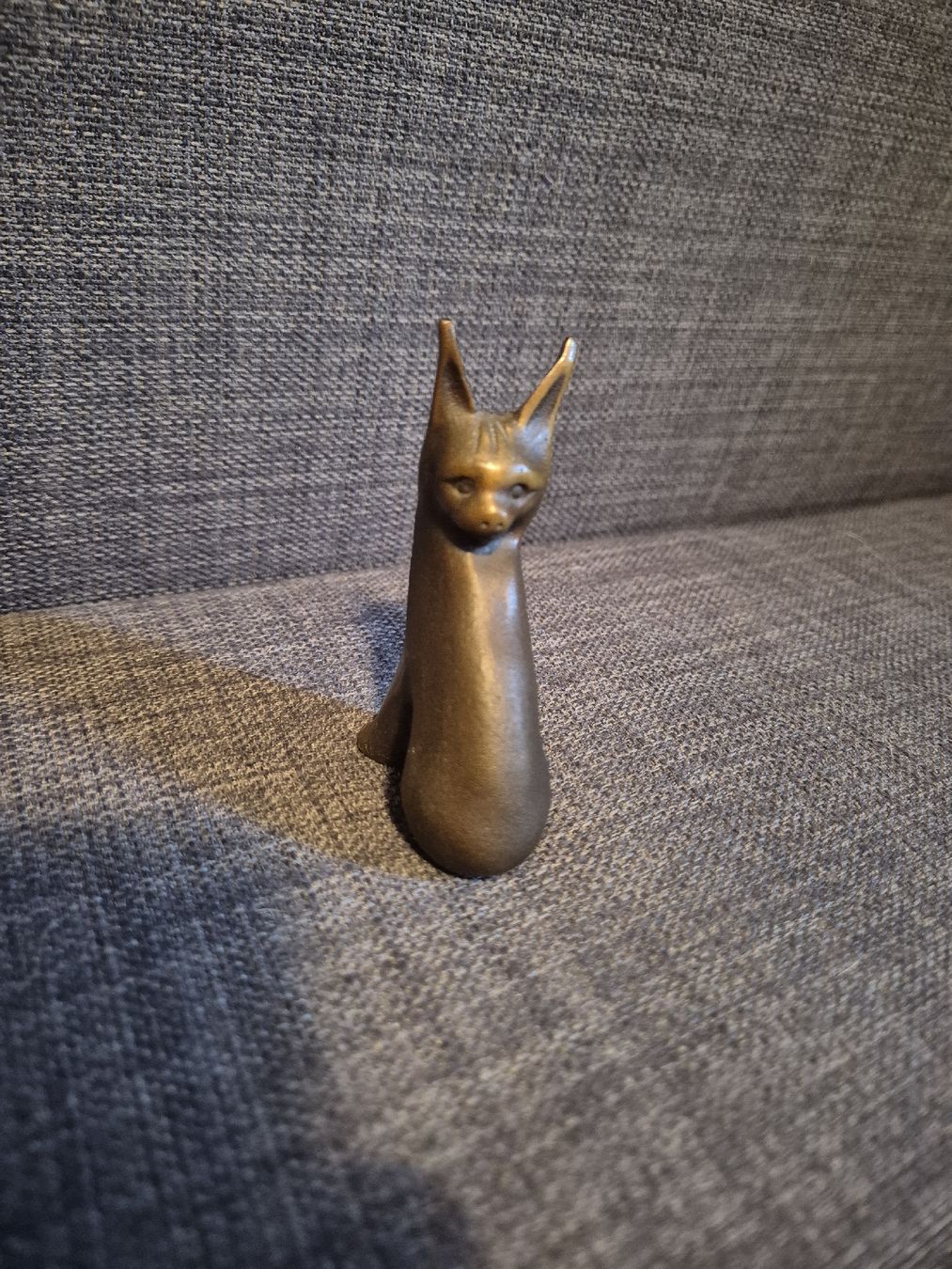 Statuette: Katzenfigur vermutlich aus Bronze – Usato da Binningen venduto da rom_9ls7