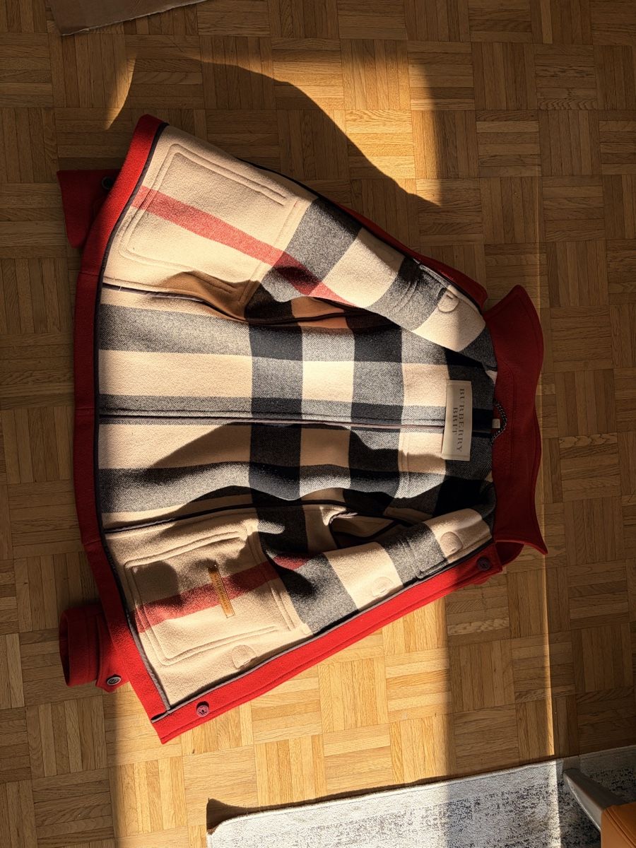 Burberry Cappotti: Burberry Brit Duffle Coat (short), Red Wool – Usato da Zürich venduto da dor_jv7r 6