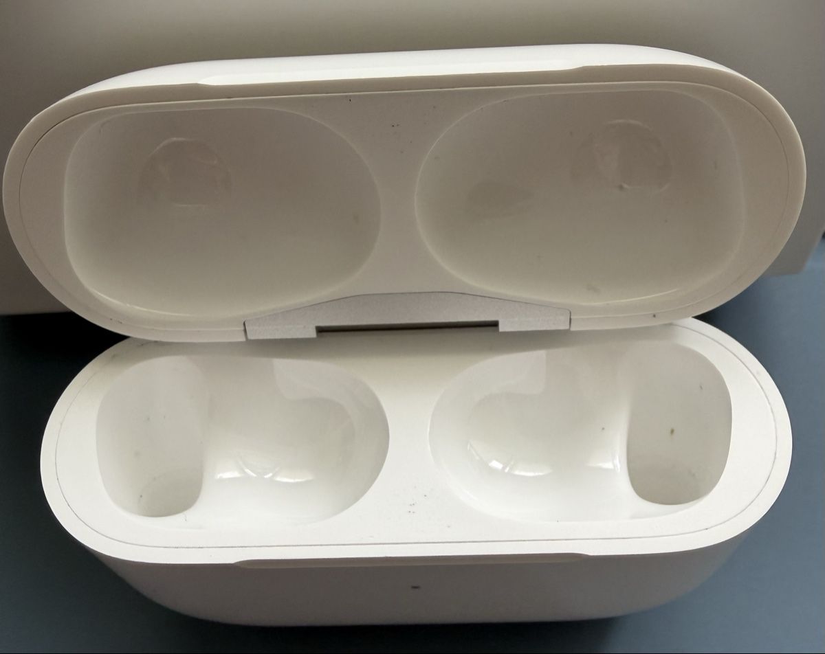 Apple Casques audio: APPLE AirPods Pro 2. Generation – D'occasion à Bassersdorf par Chigge 2