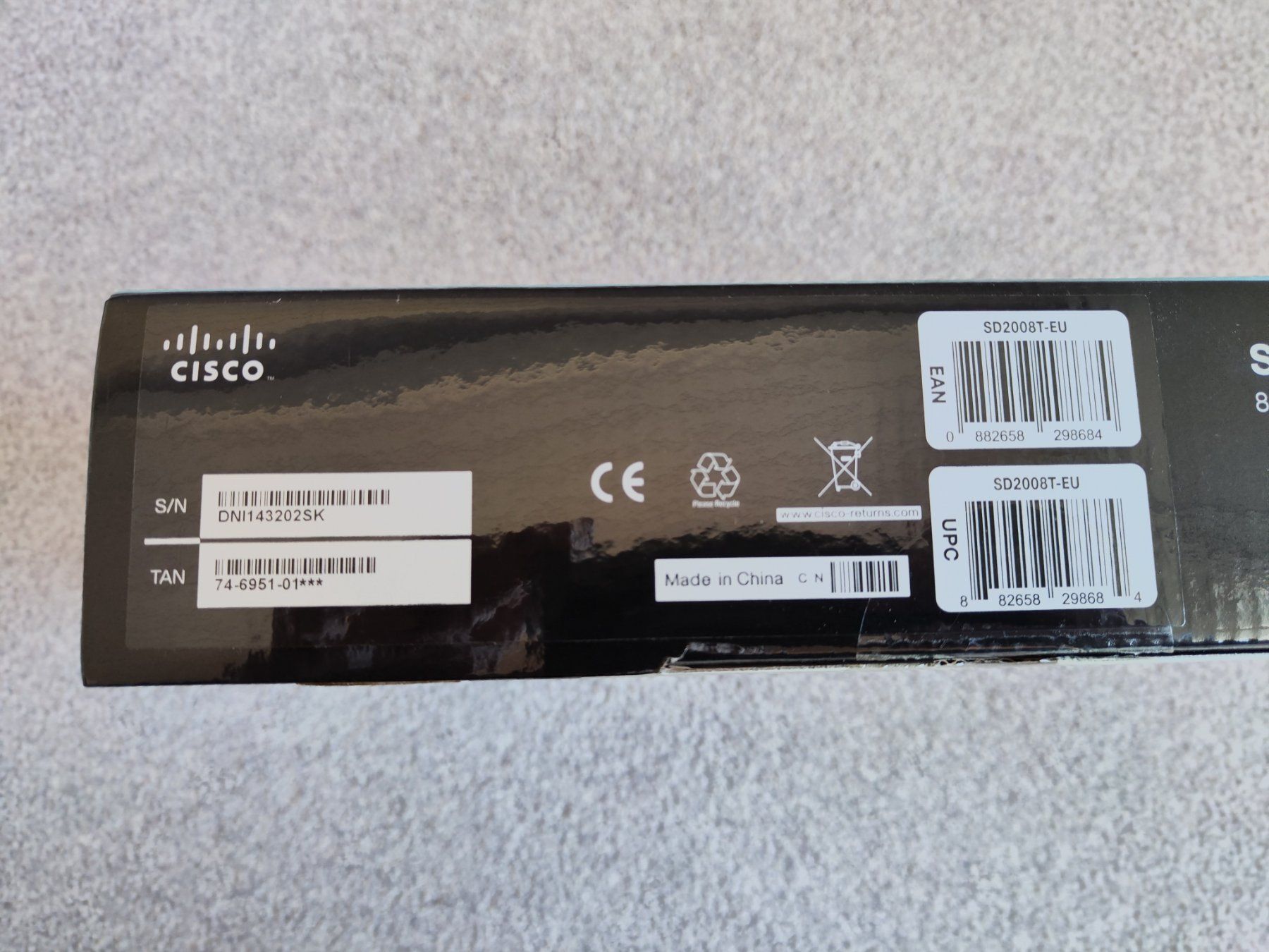 Cisco Hub & Switch: Cisco 8-Port Switch SG 100D-08 – Usato da Neftenbach venduto da Froeschl1 3