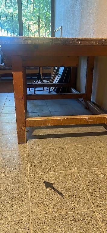 Tische: Tisch – Gebraucht aus Gunzwil von vintage-bazaar