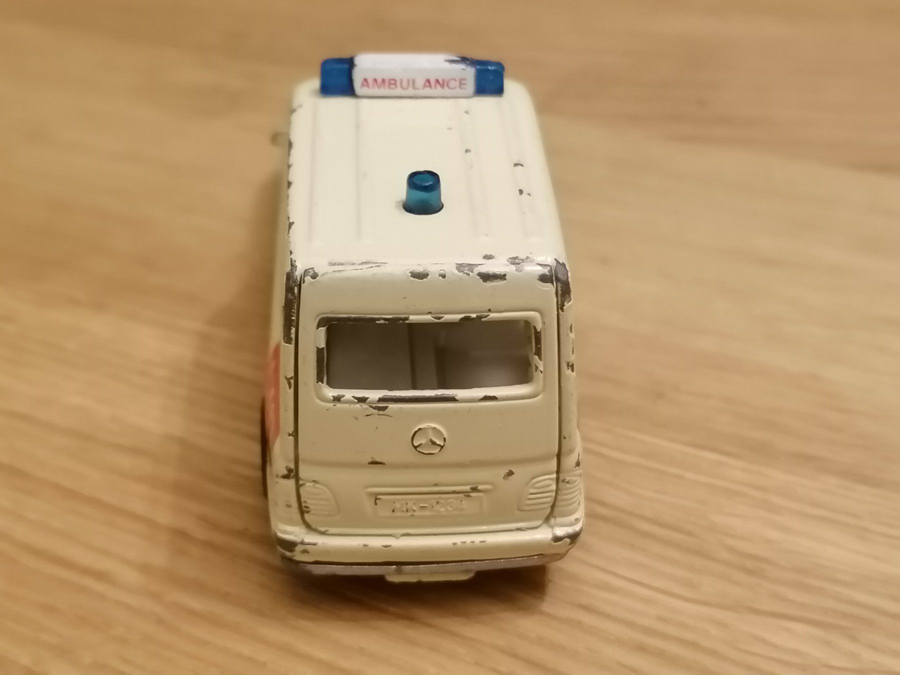 Siku Modellini d'auto: SIKU - Binz Ambulance A 2002 – Usato da Basel venduto da vintagecollector 3