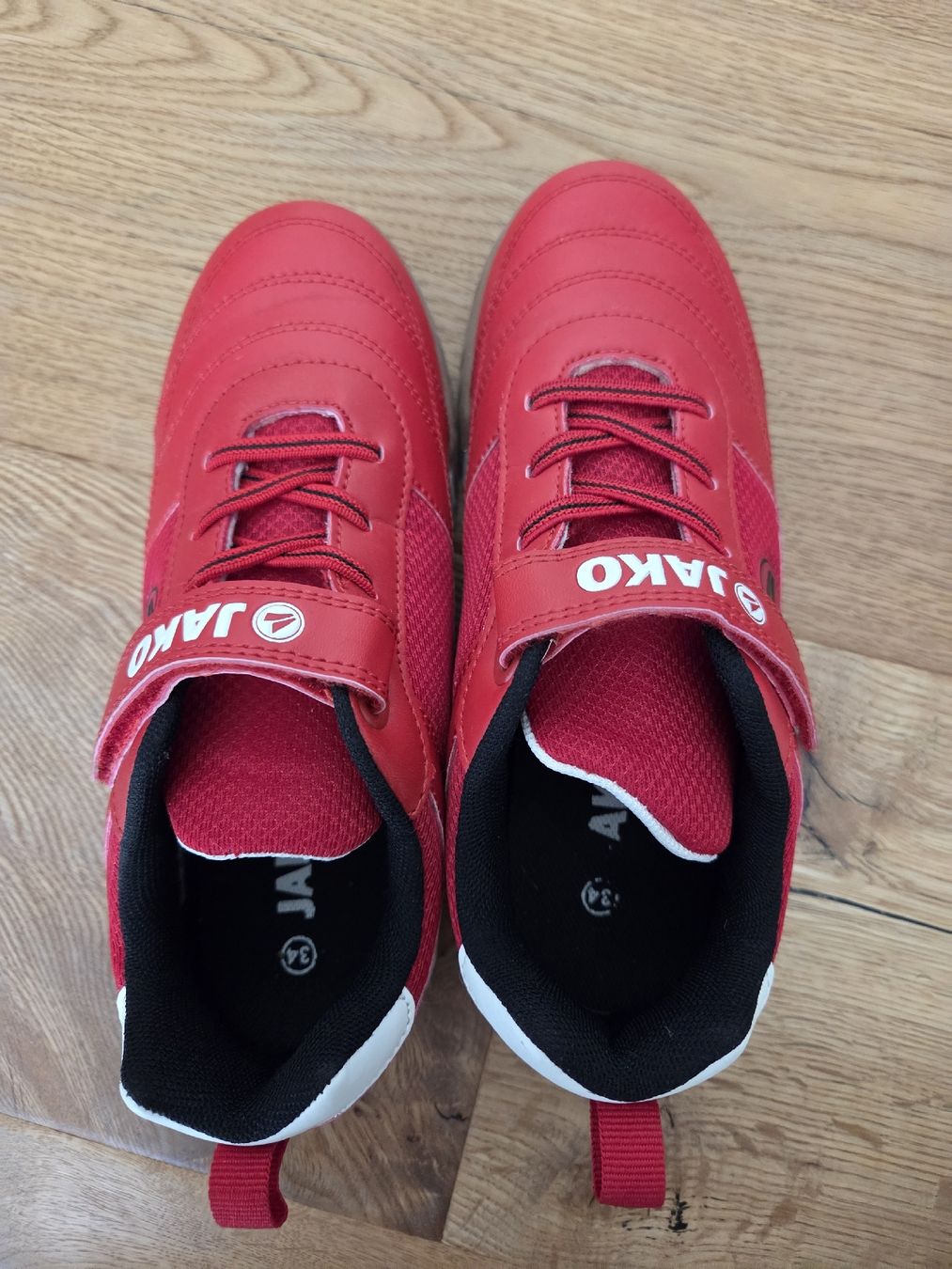 Jako Chaussures garçon: Kinderschuhe Jako Gr. 34 – D'occasion à Liestal par Milo-2286 2
